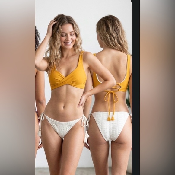 wild fable and cupshe Other - White Crochet Bikini Bottom snd yellow top